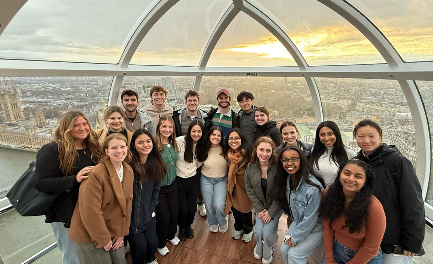 Ohio State students pose for a phot in the London Eye